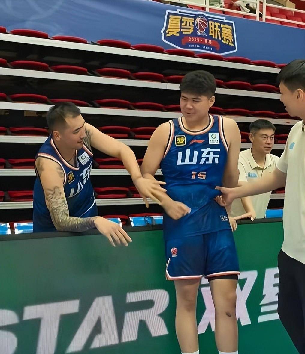 xingkong-山东男篮国际比赛日完成体检，志在NBA总决赛名次提升，目标明确，团队化学反应显著的简单介绍