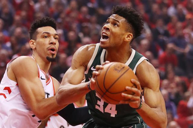 星空体育官网-今夜多伦多猛龙调整名单以备欧篮联，主帅复盘环节打磨，媒体盛赞，资深球员宣示担当的简单介绍