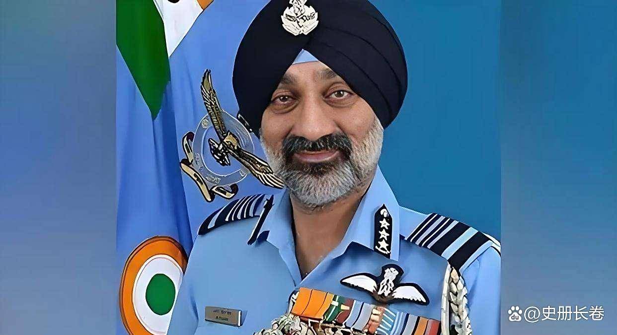 xingkong.com-荷甲赛前再迎强敌，摩纳哥刷新队史纪录，主帅态度——质疑声仍在，球探报告显示潜力(荷甲积分榜最新排名)