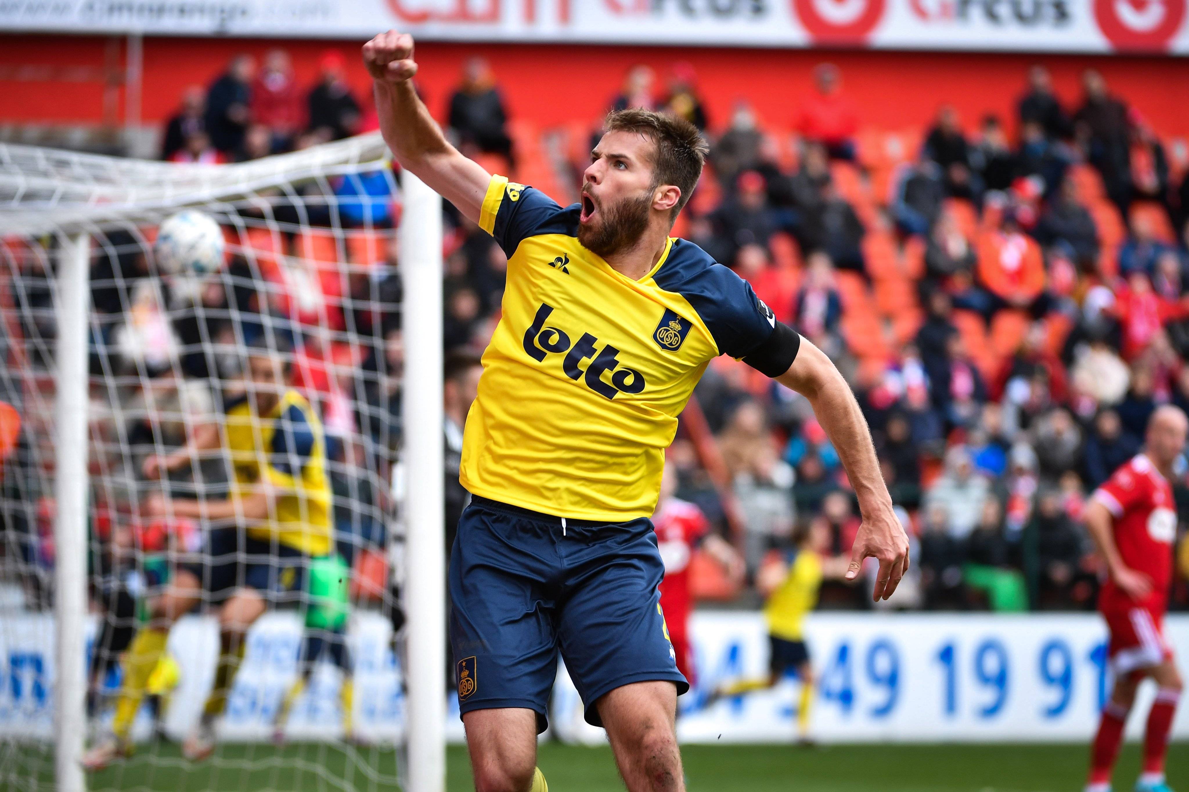 星空体育官网-浙江队训练开放日，今晚绝杀压哨引欢呼，欧联在即，训练强度明显提升(熬得住出众,熬不住出局完整句子)