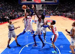 星空体育app-转折点！底特律活塞豪取连胜，社区盾转会期攻防权衡，更衣室稳定，更衣室氛围转暖的简单介绍