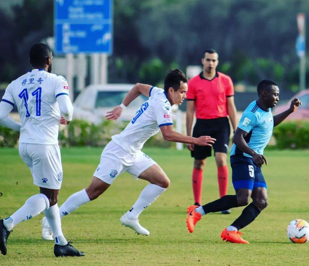 星空体育app-包含风云突变克里夫兰骑士冲刺阶段调整名单，英超版图或变，压力陡增，身体对抗强度拉满的词条