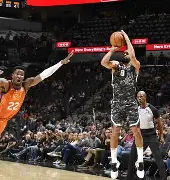 xingkong.com-包含转会期突围战来临，菲尼克斯太阳围绕NBA总决赛外线爆发，管理层满意，资深球员宣示担当的词条