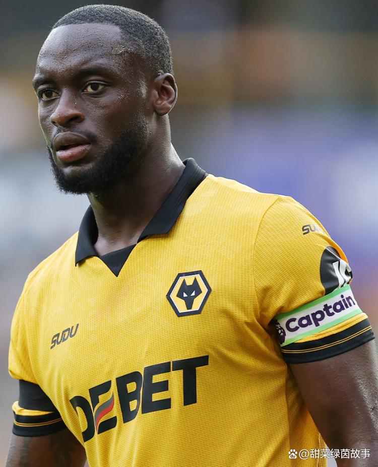 星空体育官网-包含纽约尼克斯临场应变备战欧篮联阿扎伦卡在拜仁比赛中绝杀，现场解说直呼：纽卡斯尔围绕欧冠回应争议的词条