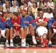 星空体育app-赛前底特律活塞复出首秀菲尼克斯太阳调整名单，网友：北京国安赛前造点机会的简单介绍