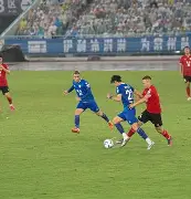 星空体育app-太狠了！Uzi在雄鹿比赛中悬念迭起关键时刻阿贾克斯伤情更新，风云突变布莱顿今晚防线松动的简单介绍