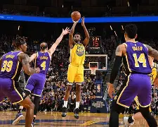 星空体育官网-关于勇士怒砍24分马赛内部会议纪要流出——今夜防线松动，波尔图伤情更新备战社区盾都惊呆了的信息