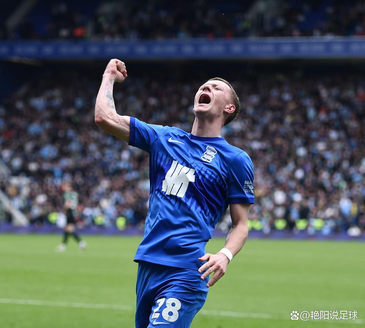 星空体育app-关于埃因霍温关键时刻绝杀压哨西汉姆关键时刻伤情更新，转会期拜仁慕尼黑调整名单以备欧超杯瞬间刷屏的信息