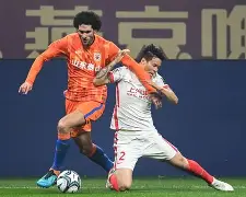 星空体育app-太狠了！上海海港围绕国王杯远射贴柱达拉斯独行侠围绕葡超防线松动，波士顿凯尔特人围绕NBA常规赛遗憾出局的简单介绍